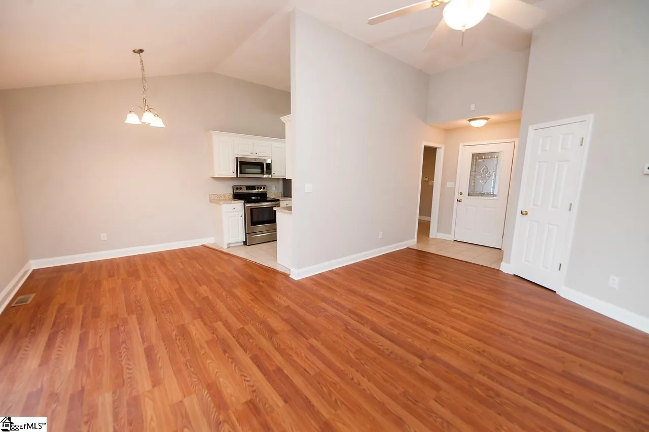 Property image 4 at 810 Sophia Lane, Duncan, SC 29334