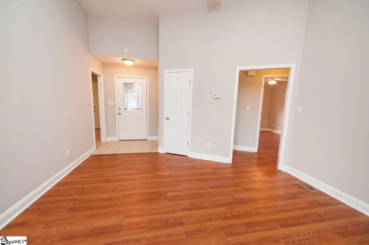 Property image 5 at 810 Sophia Lane, Duncan, SC 29334