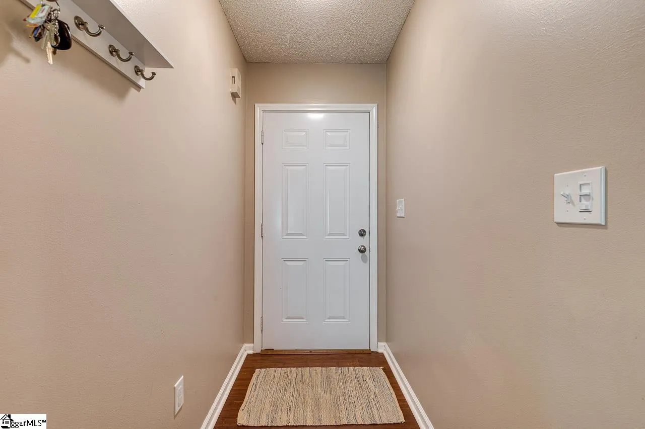 Property image 5 at 20 Lantern Lane, Greer, SC 29651