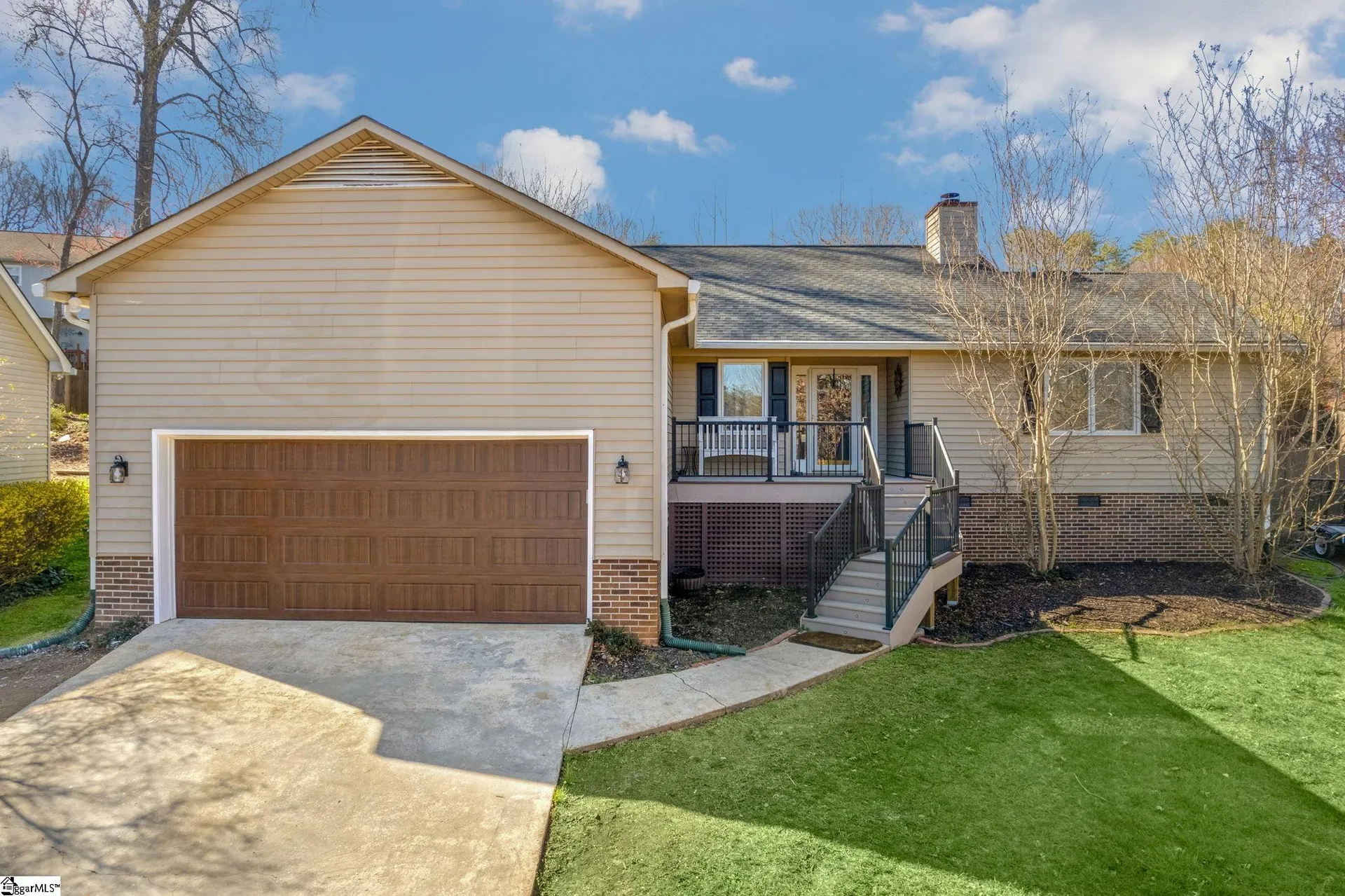 Property image 1 at 7 Fox Ridge Point, Taylors, SC 29687