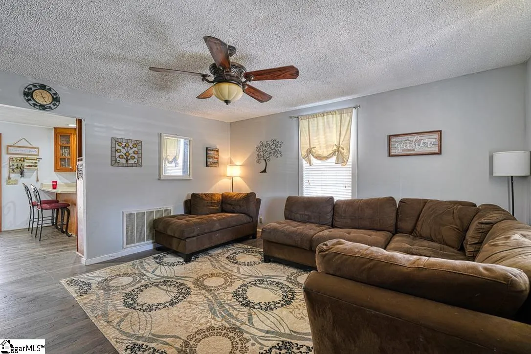 Property image 4 at 213 Magnolia Street, Clinton, SC 29325