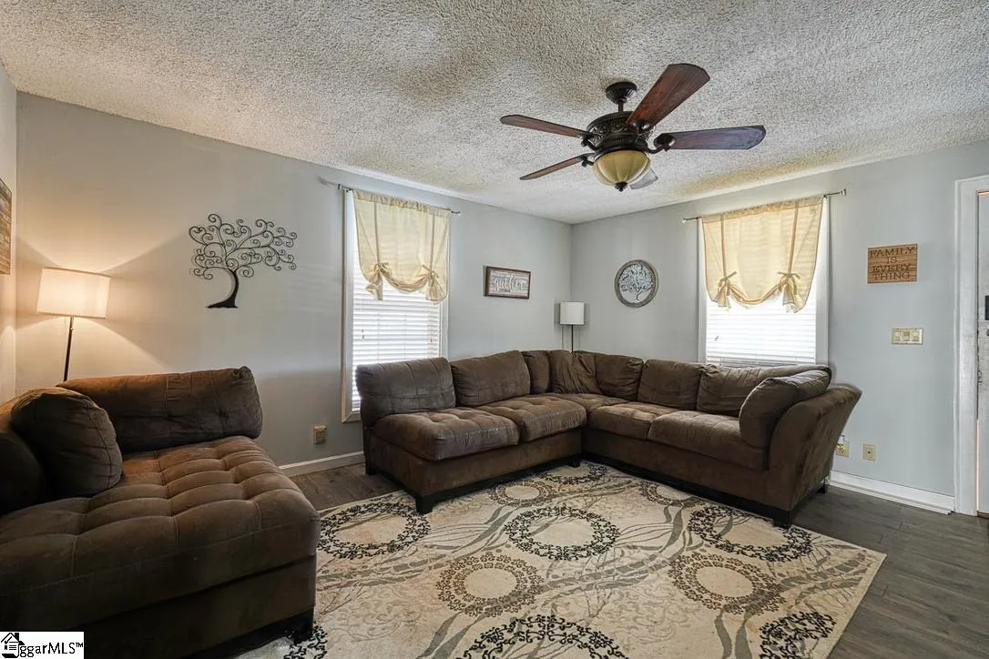 Property image 5 at 213 Magnolia Street, Clinton, SC 29325