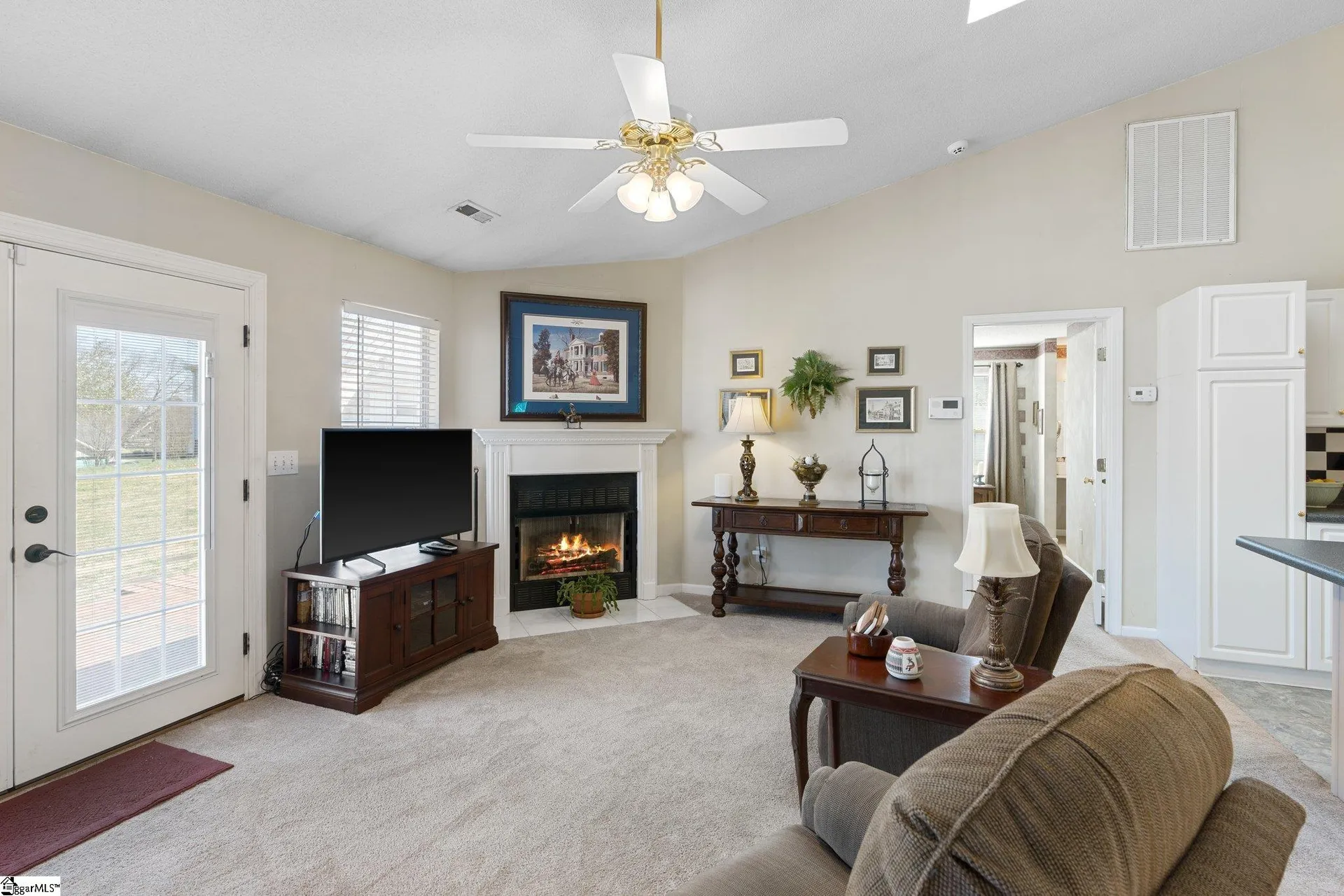 Property image 2 at 6 Duer Way, Greer, SC 29651