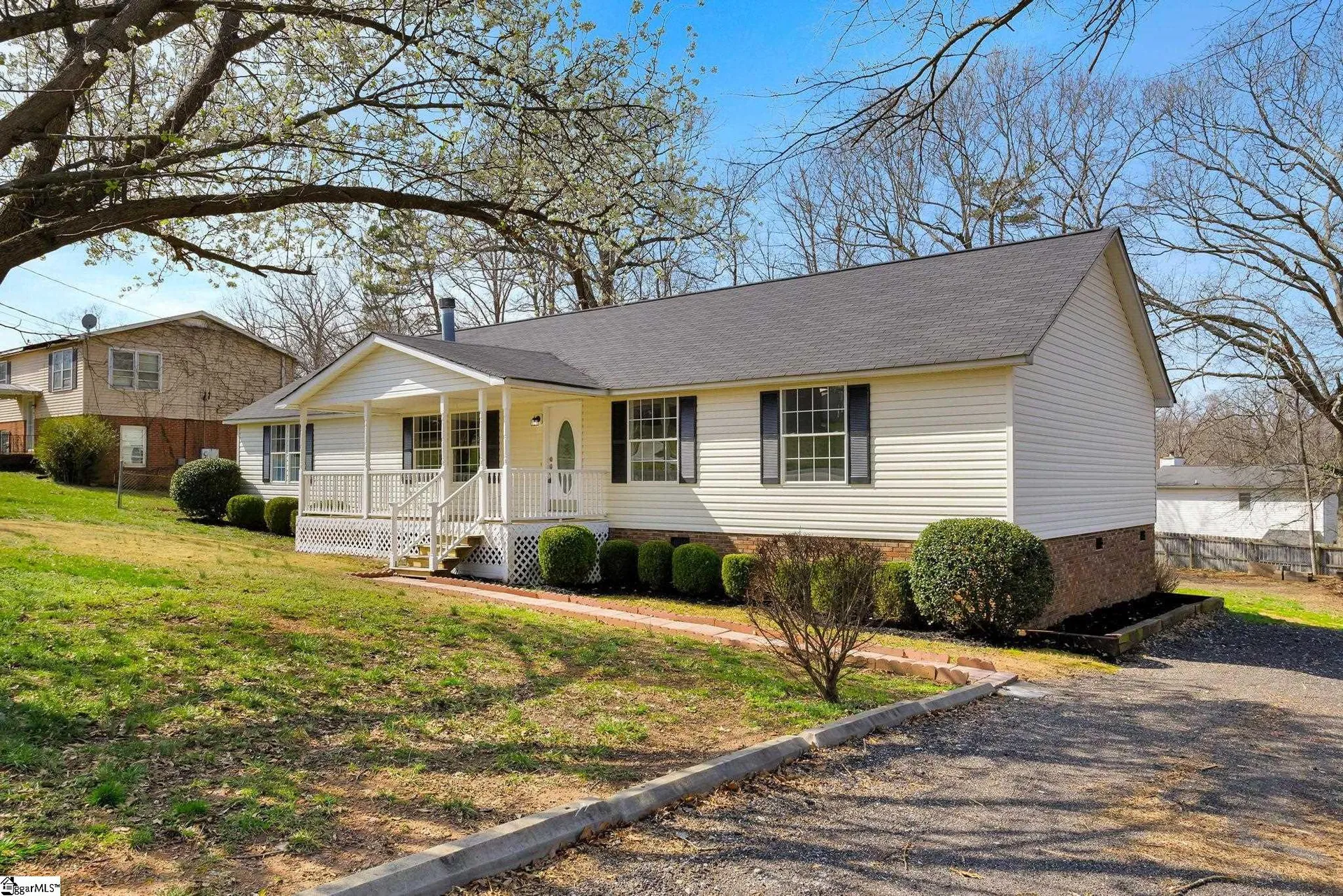 Property image 2 at 125 Uneeda Drive, Greenville, SC 29605