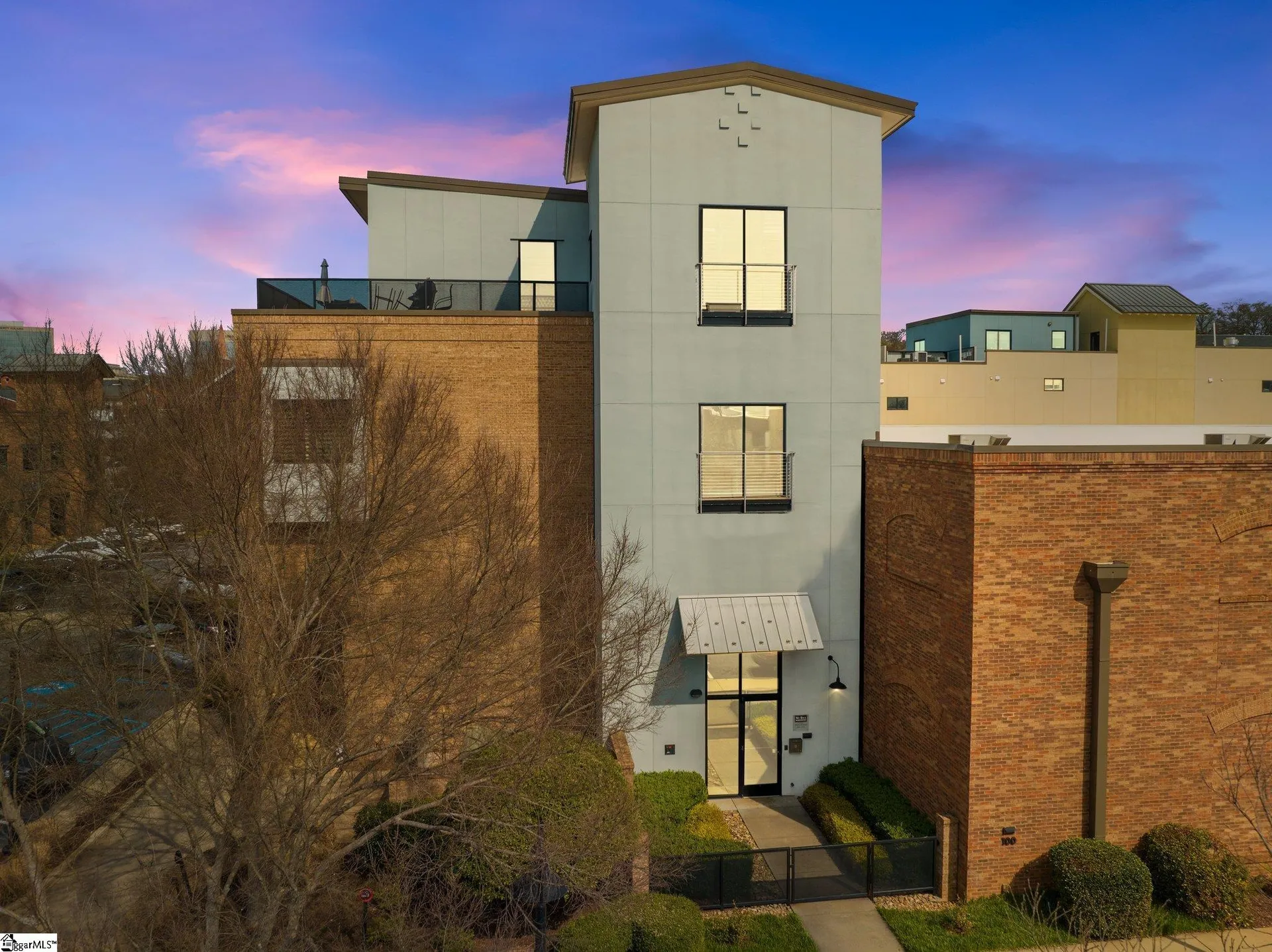 Property image 2 at 500 E McBee Avenue, Greenville, SC 29601