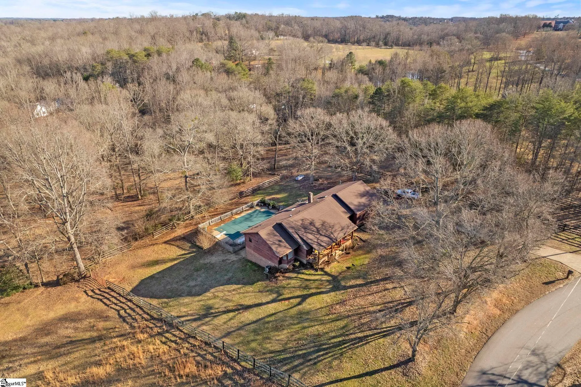 405 Dove Hill Circle