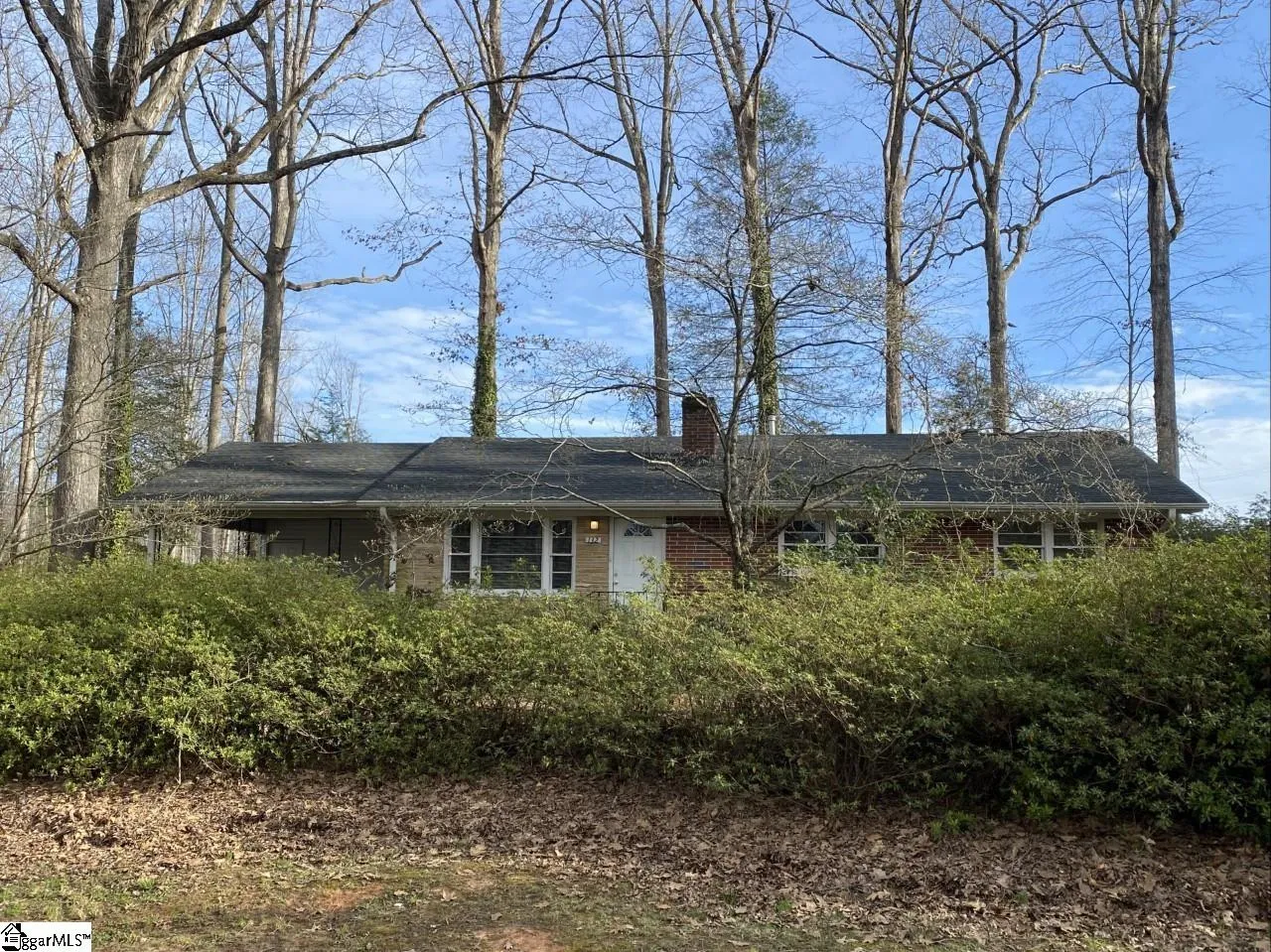 138 Lakeshore Drive