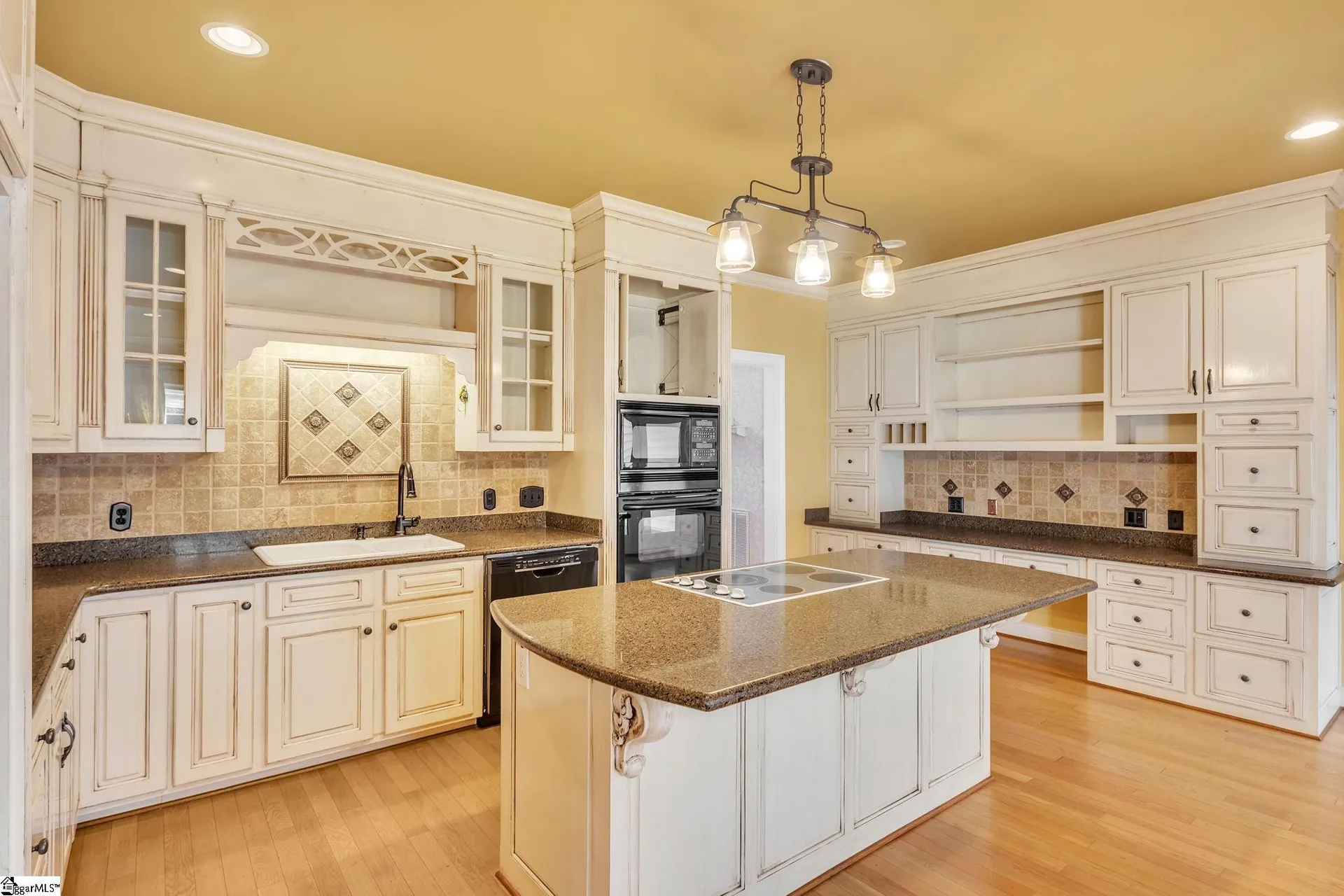 Property image 3 at 5 Paris Glen Way, Greenville, SC 29609