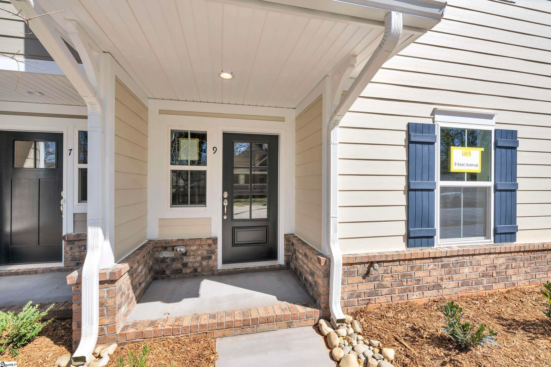 Property image 2 at 9 Keat Avenue, Greenville, SC 29601
