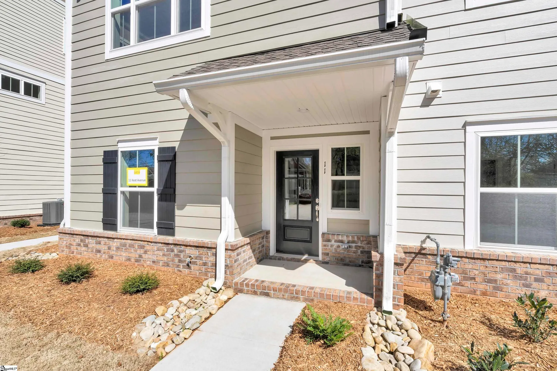 Property image 3 at 11 Keat Avenue, Greenville, SC 29601