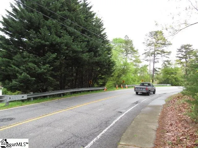 102 Edwards Mill Road