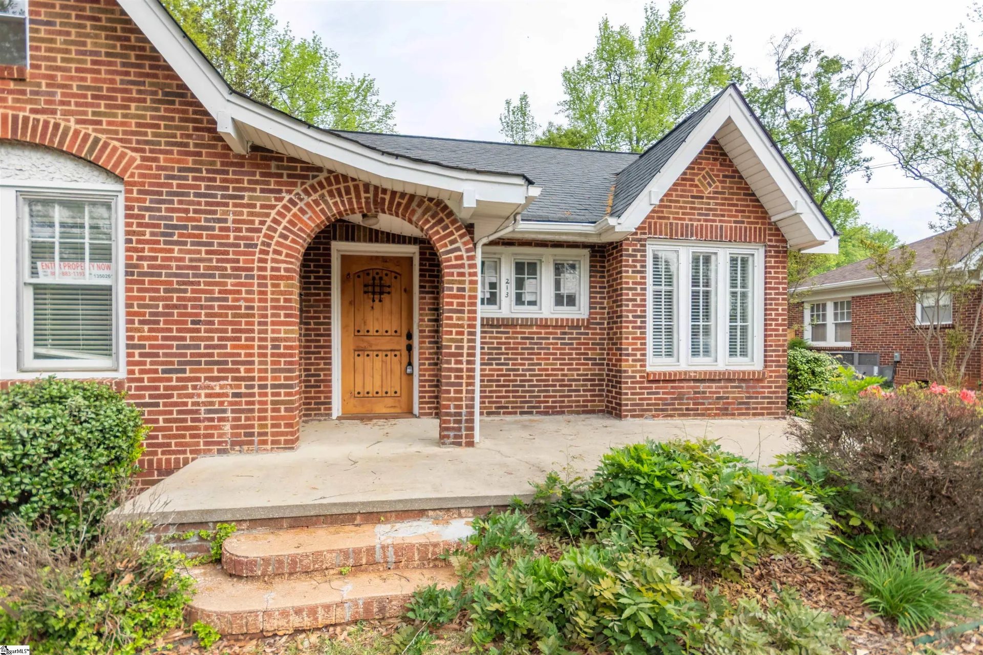 Property image 2 at 213 E BLUE RIDGE Drive, Greenville, SC 29609
