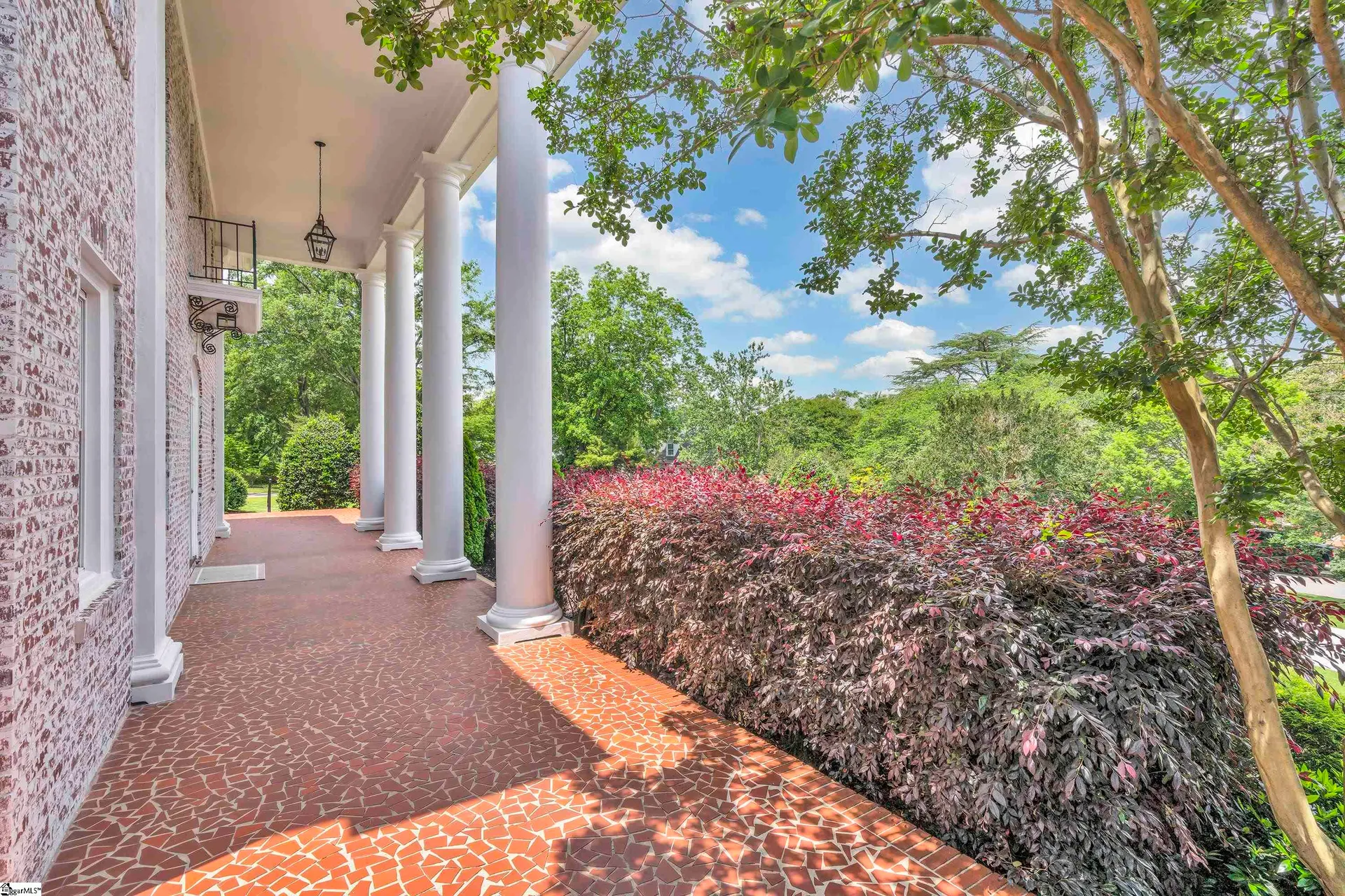 Property image 2 at 10 Longview Terrace, Greenville, SC 29605