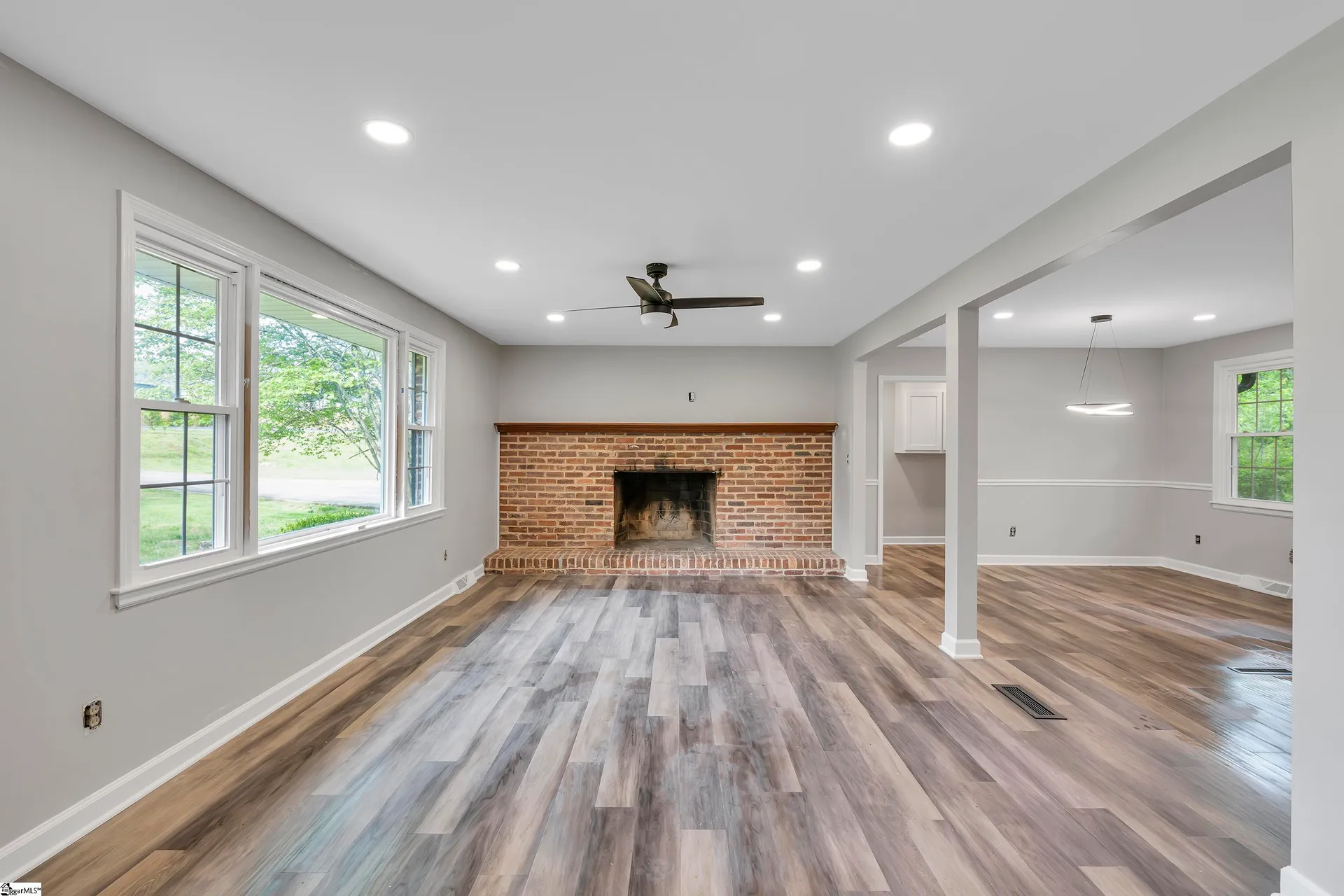 Property image 5 at 928 Ashmore Bridge Road, Greenville, SC 29605