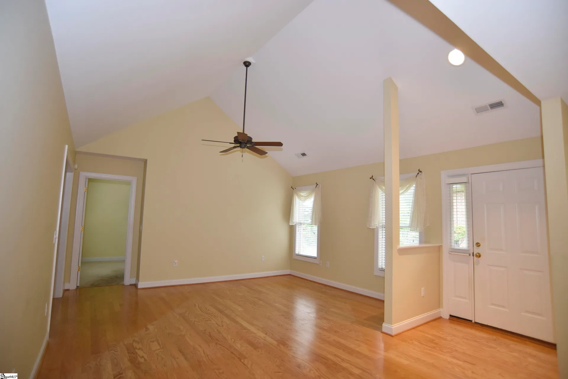 Property image 2 at 13 Hillington Place, Greer, SC 29651