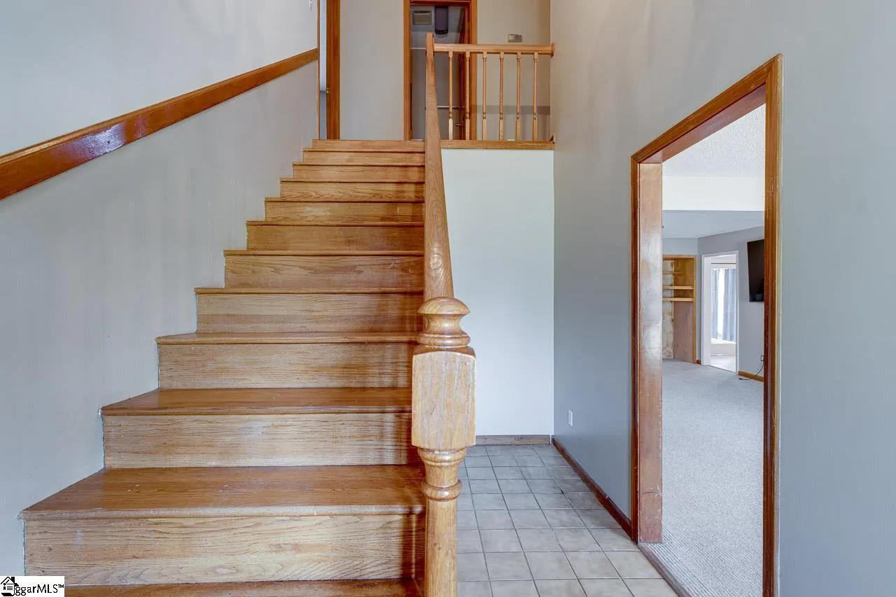 Property image 4 at 107 Brown Road, Simpsonville, SC 29681-5448