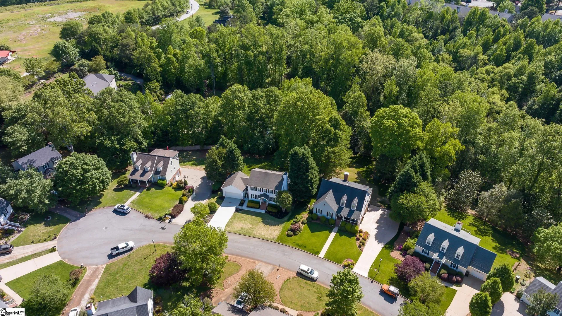 Property image 3 at 207 E Chase Court, Greer, SC 29651