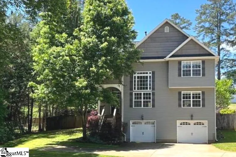 12 Kentworth Court