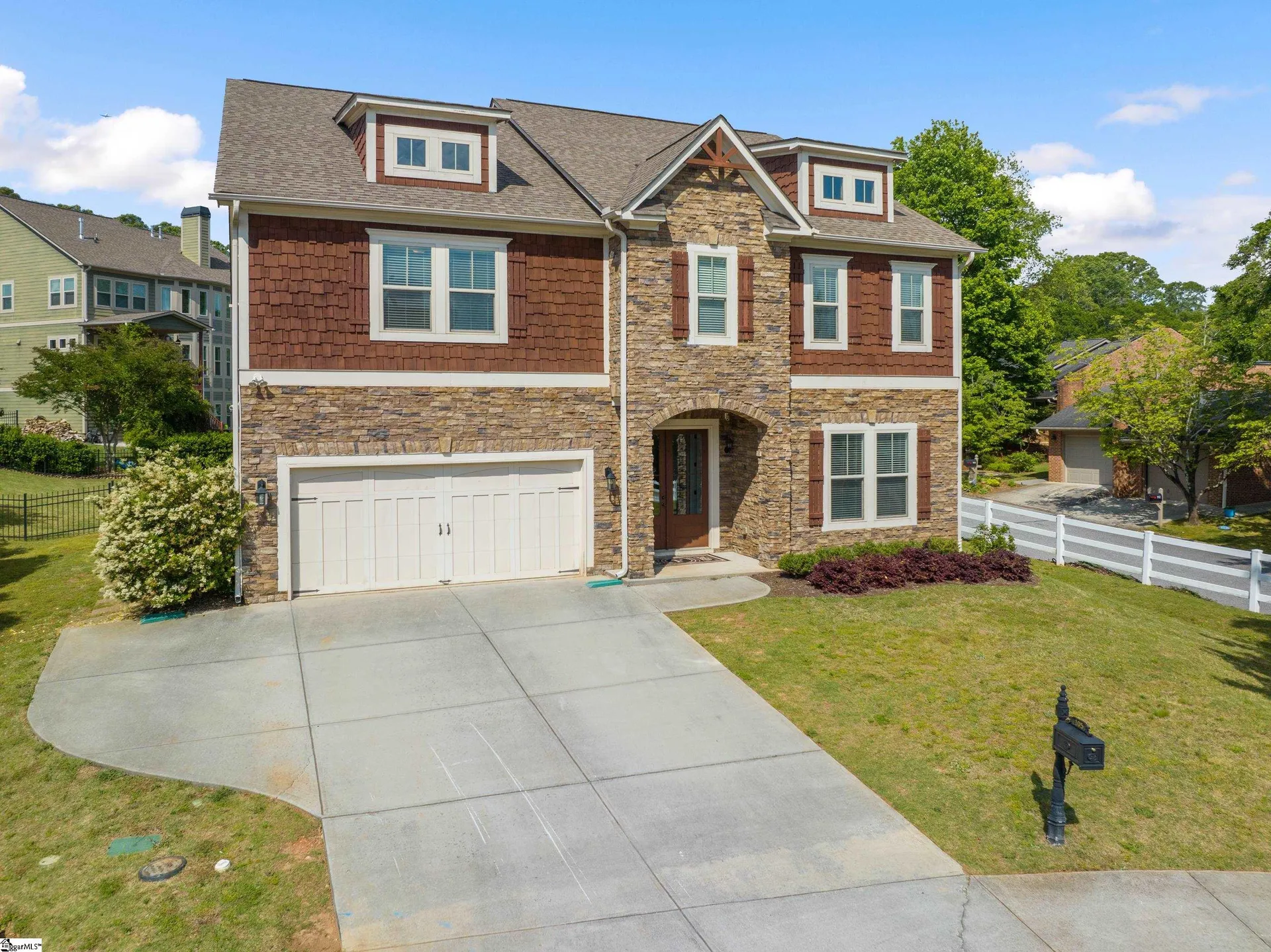 Property image 3 at 105 Grove Valley Way, Greenville, SC 29605