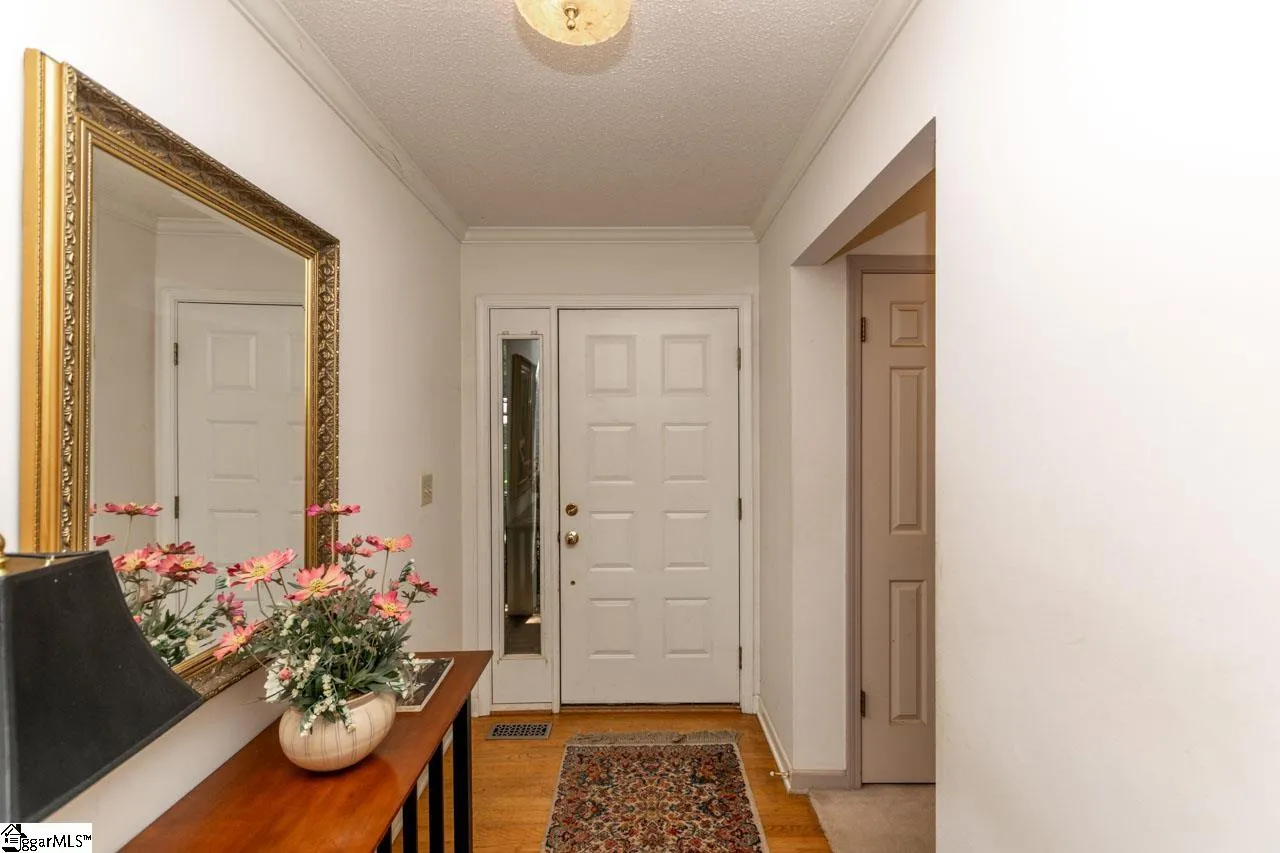 Property image 3 at 7 Creek View Court, Greenville, SC 29609