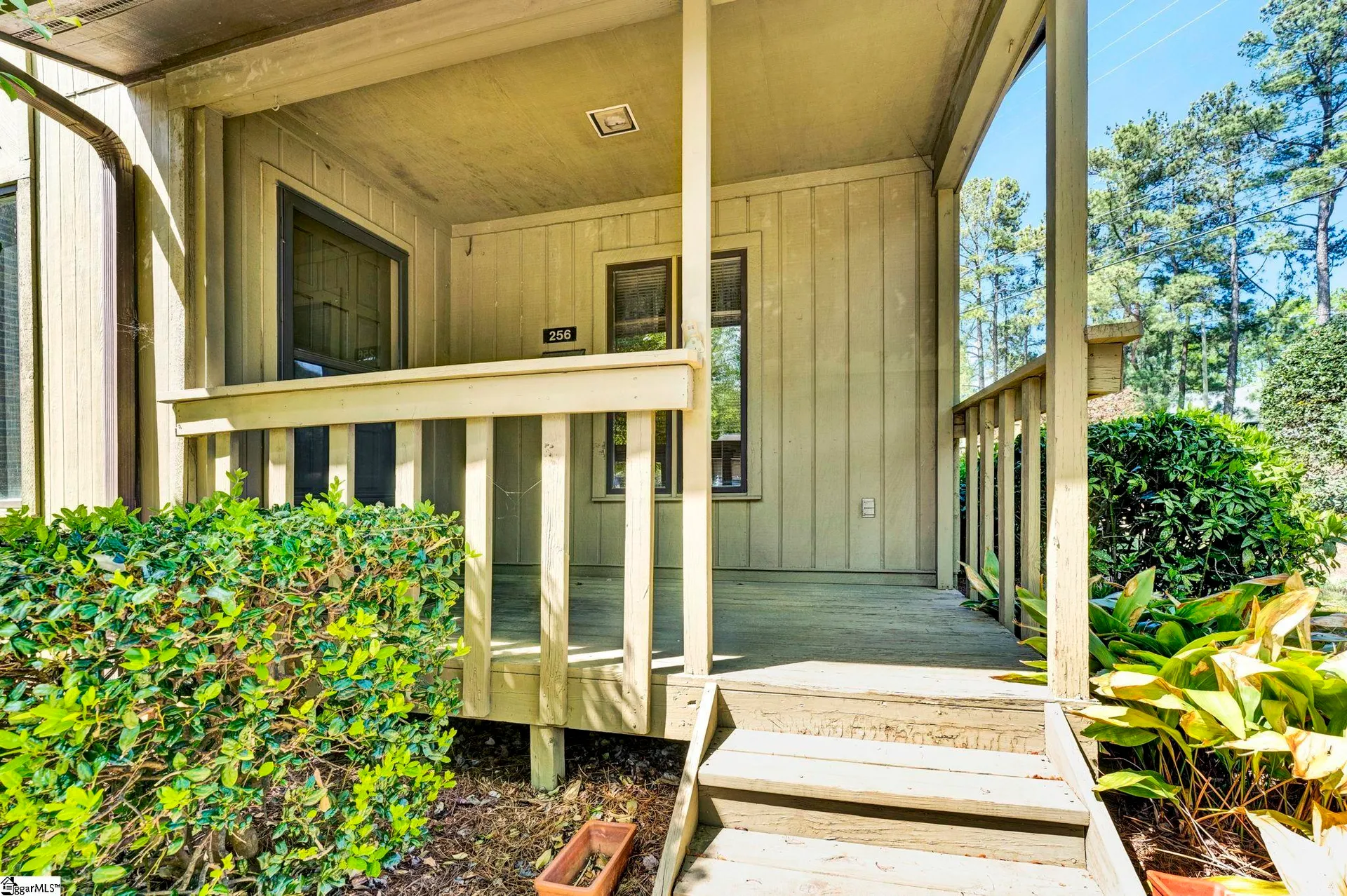 Property image 3 at 256 Ingleside Way, Greenville, SC 29615