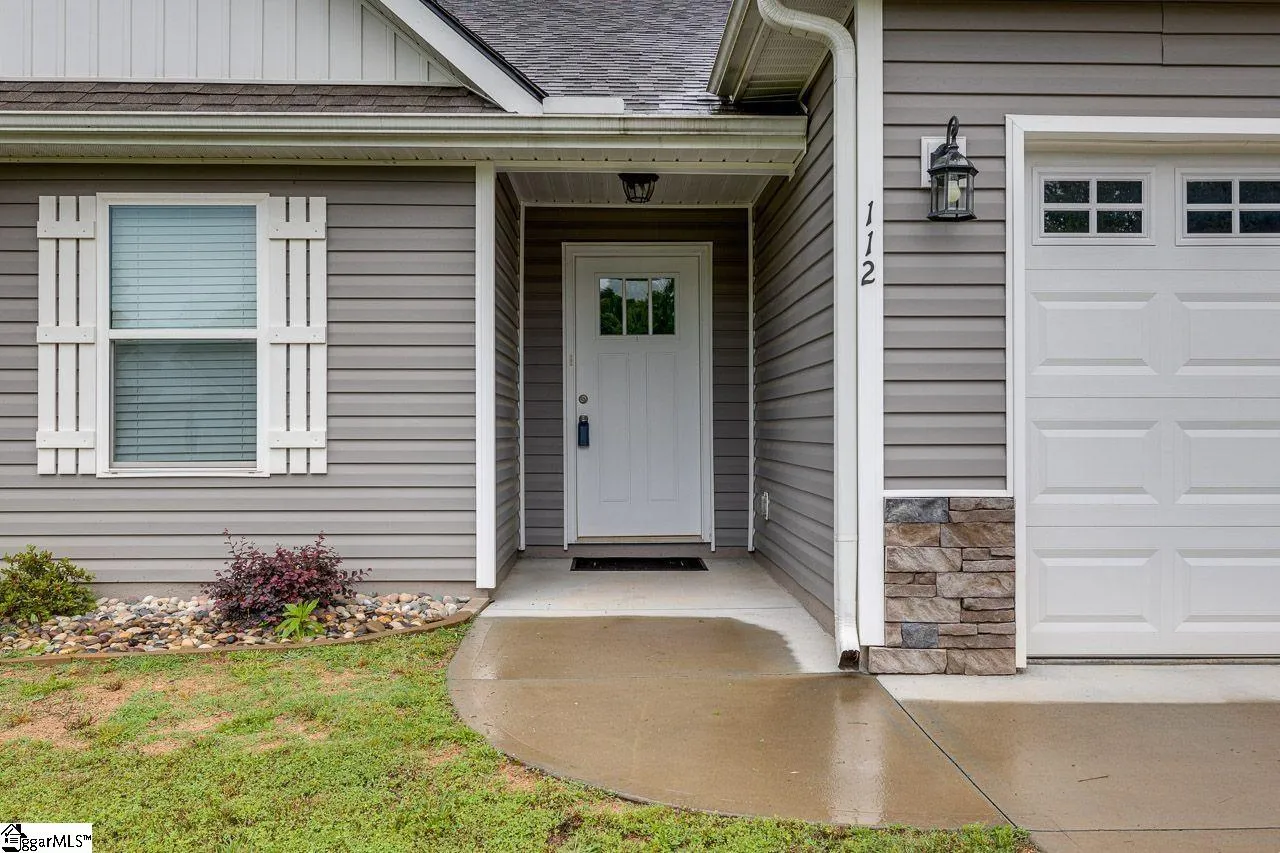 Property image 2 at 112 Sheila Drive, Williamston, SC 29697