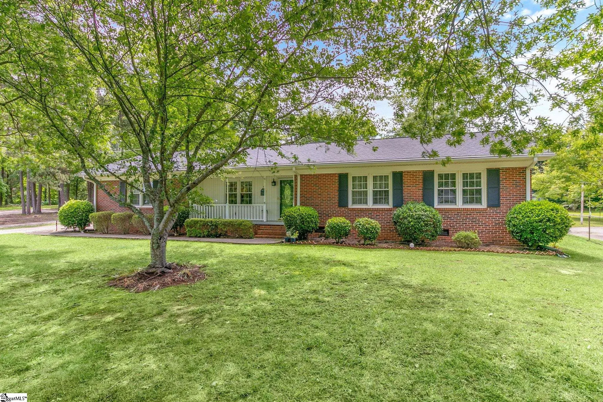 Property image 3 at 103 Dalewood Drive, Simpsonville, SC 29681