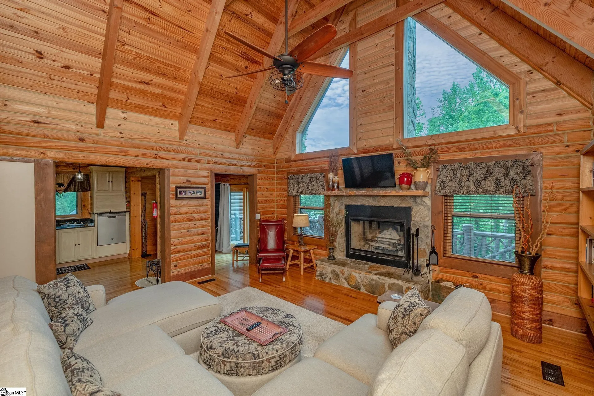 Property image 4 at 105 Woodmere Drive, Pickens, SC 29671