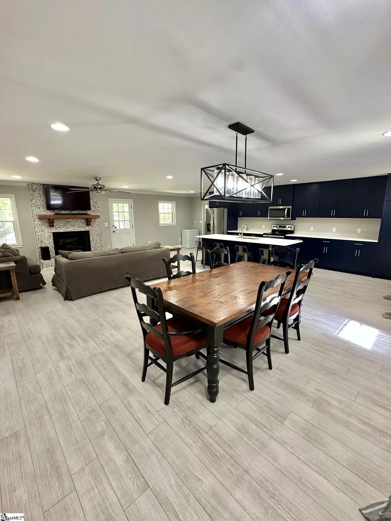 Property image 3 at 114 Bedford Drive, Taylors, SC 29687