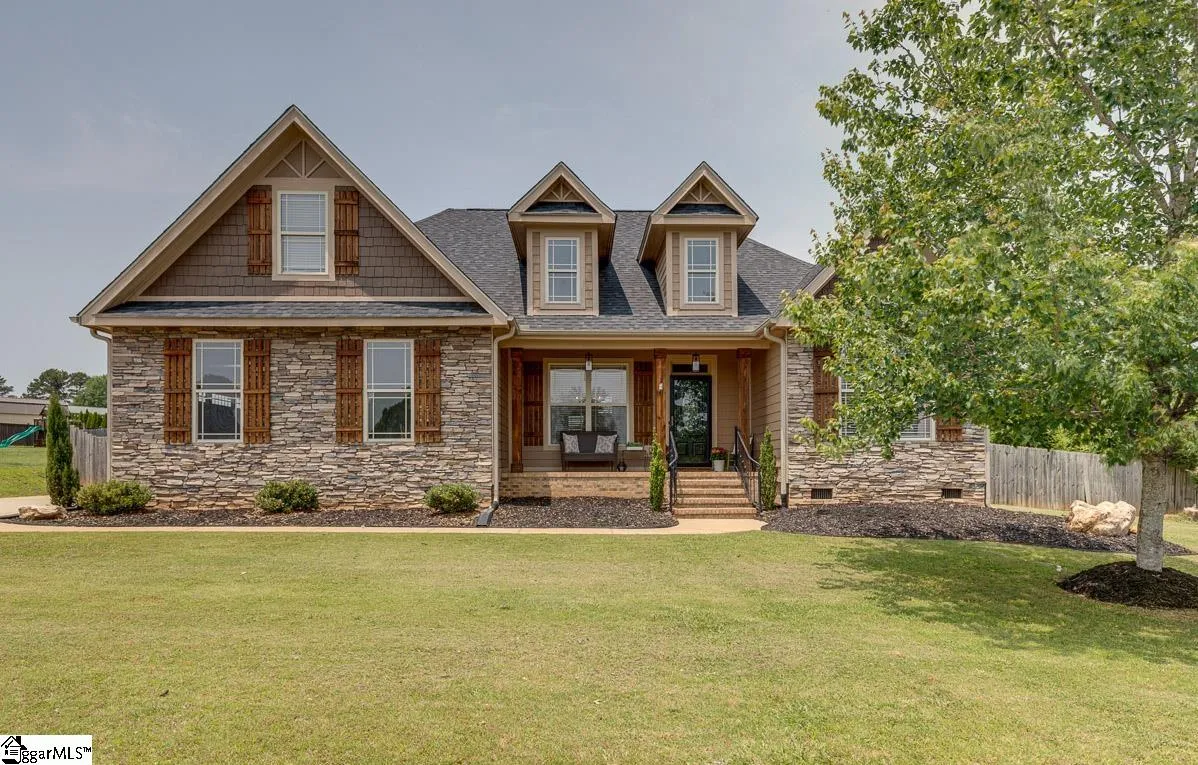 100 Clearridge Way