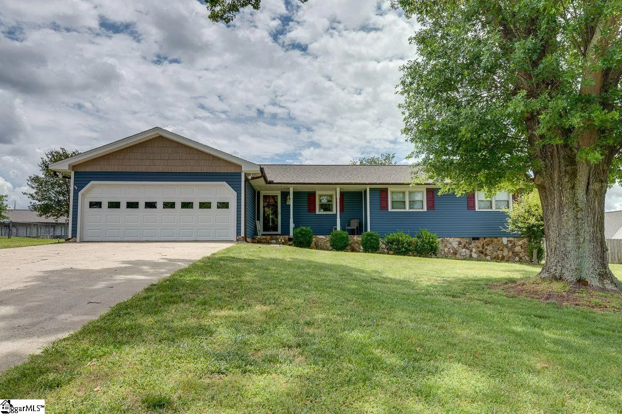 105 Stonehaven Drive