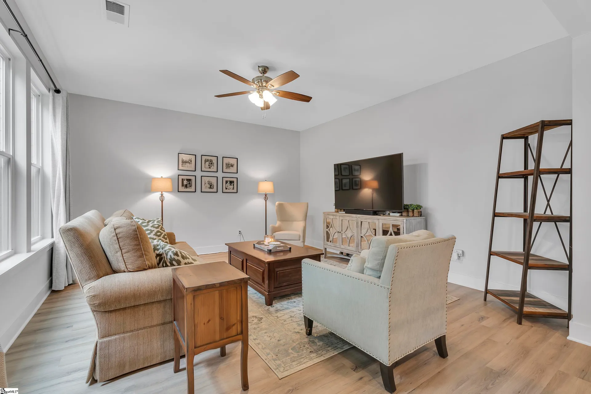 Property image 5 at 405 Overwood Place, Greenville, SC 29607