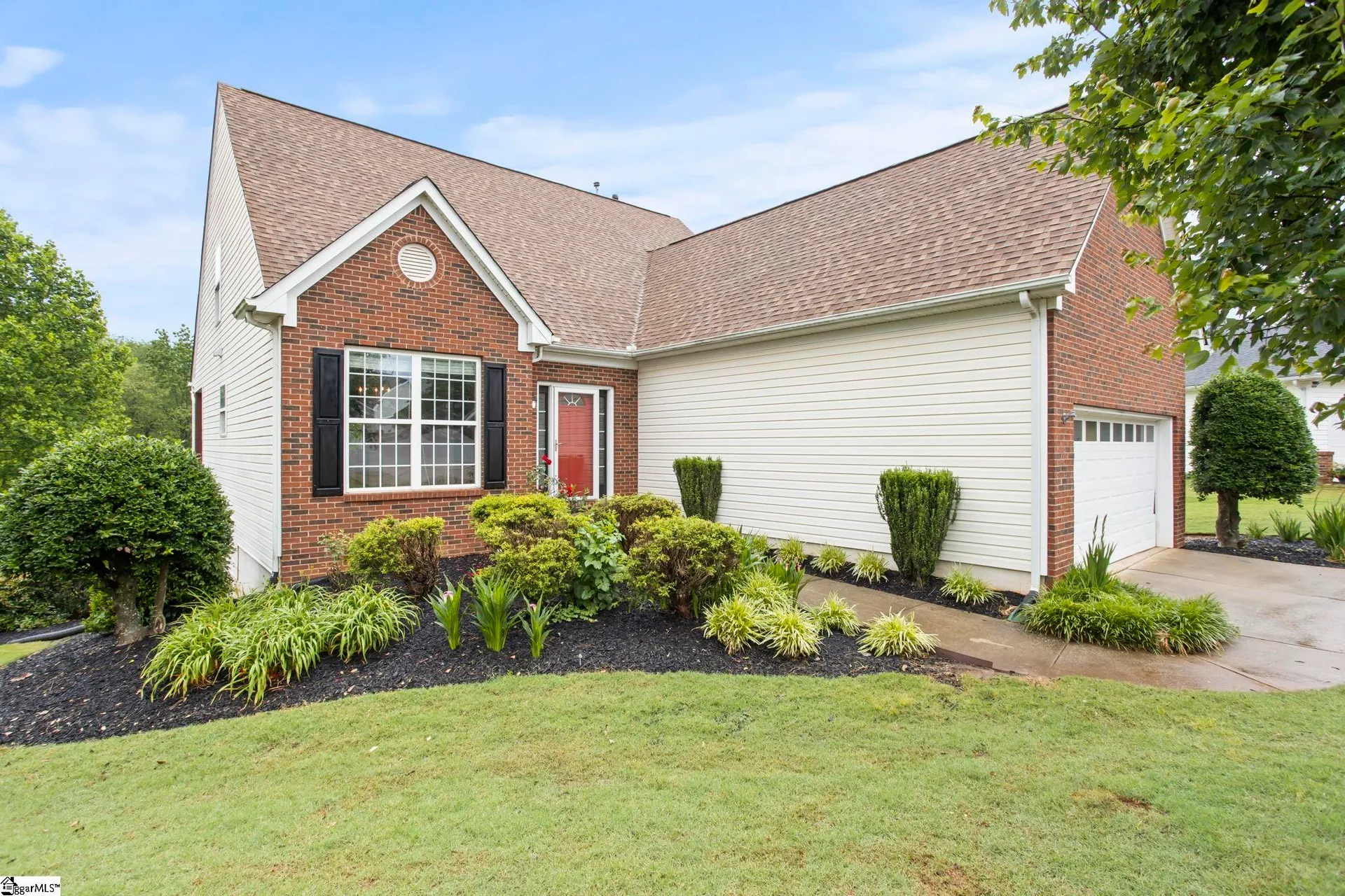 Property image 1 at 8 Coulter Court, Greer, SC 29650