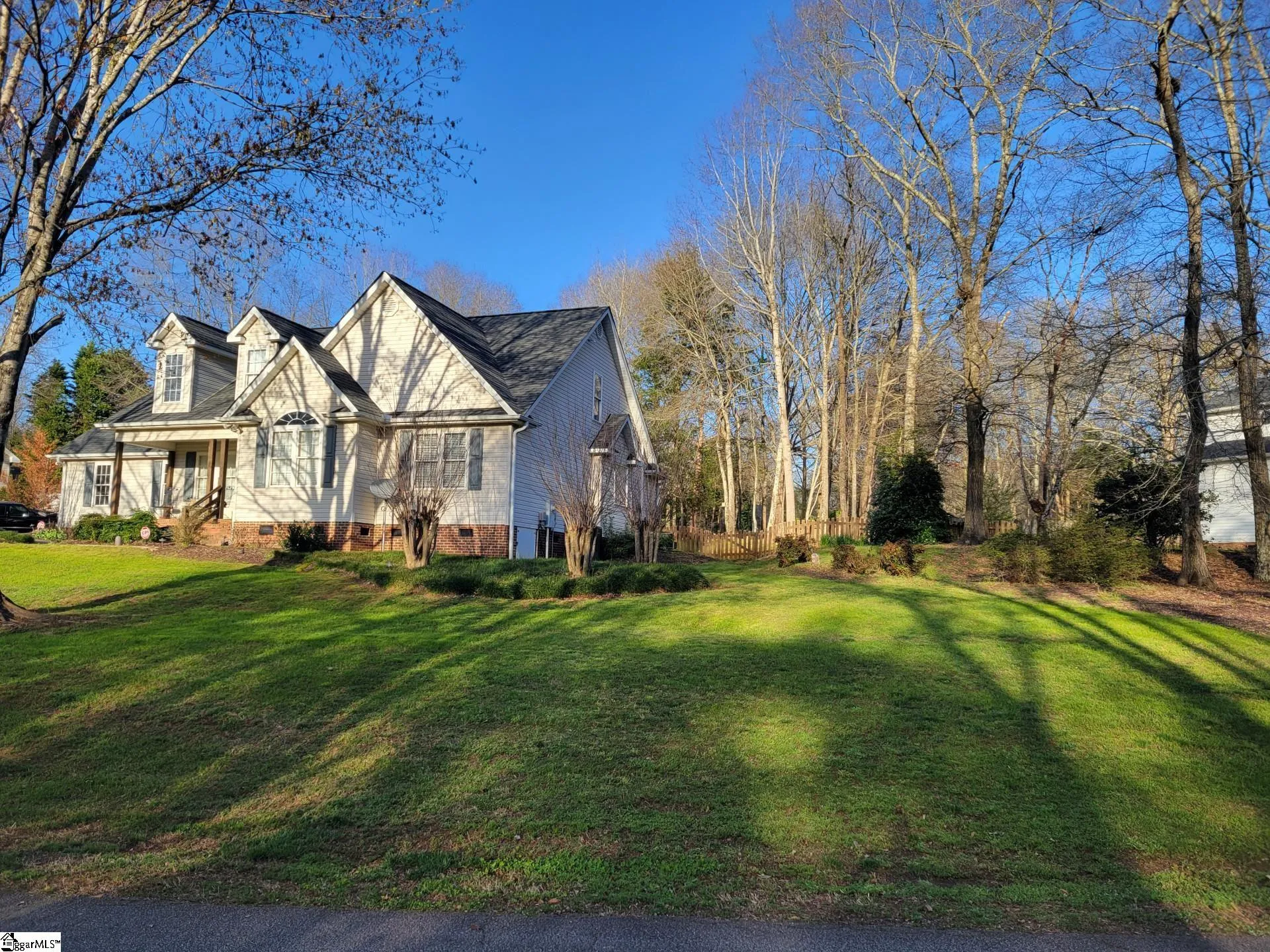 Property image 3 at 305 Camperdown Court, Easley, SC 29642