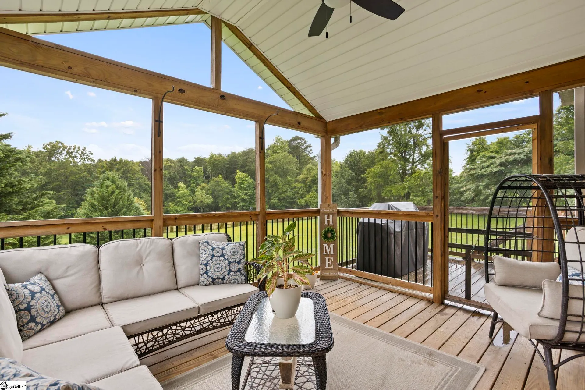 Property image 5 at 2 Paris Road, Taylors, SC 29687