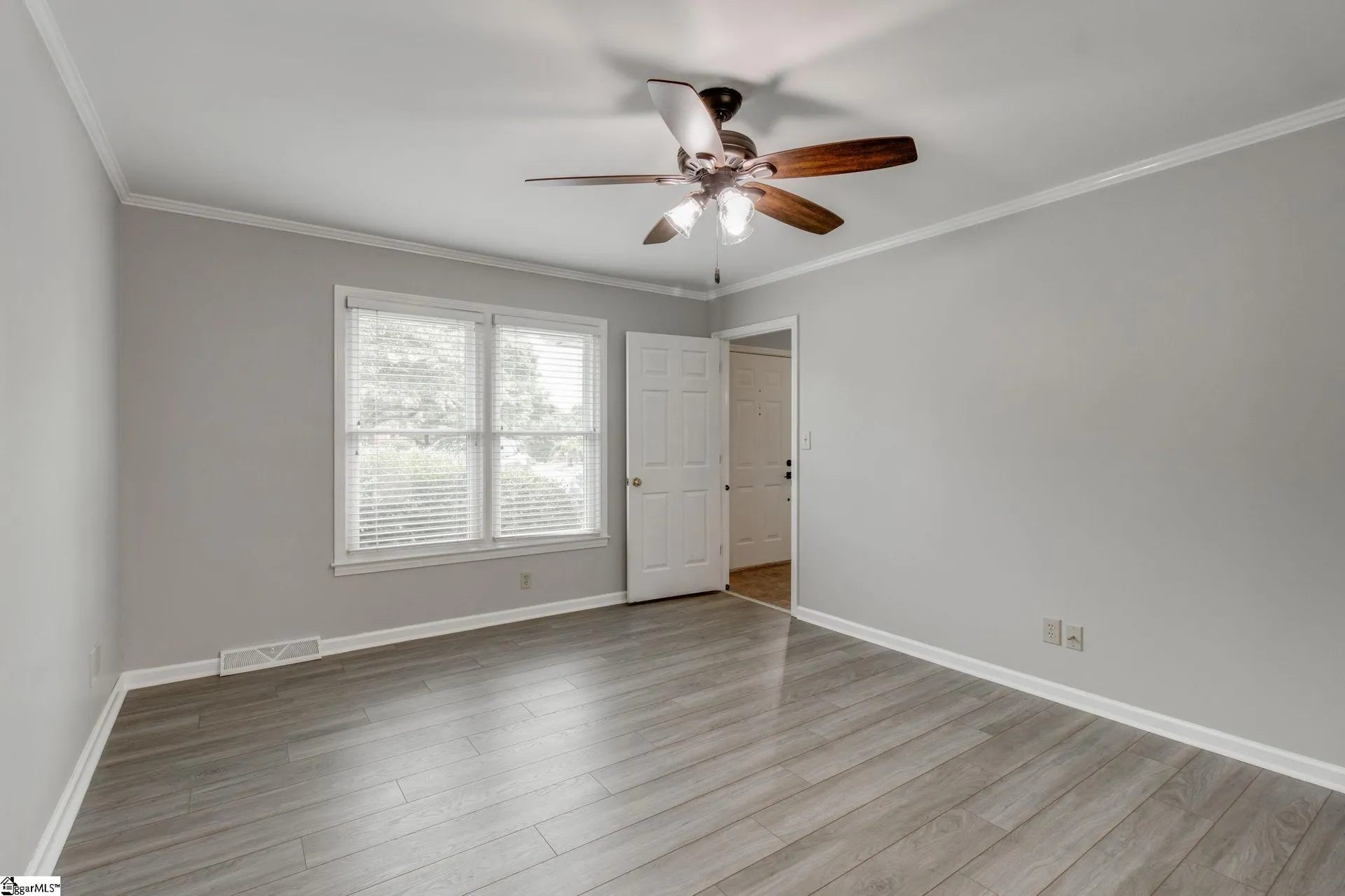 Property image 5 at 9 Hillington Place, Greer, SC 29651