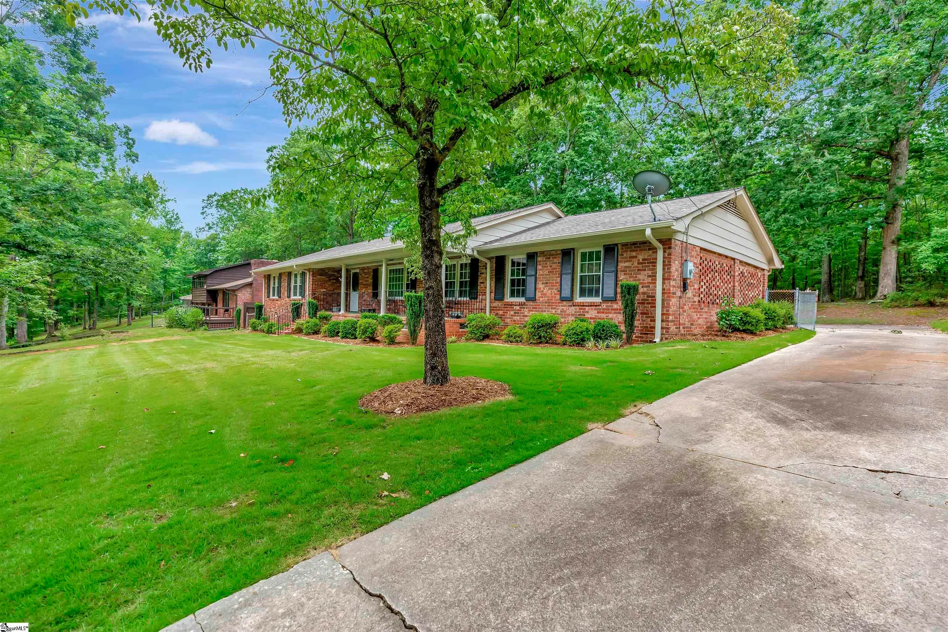 9 Tamarack Trail