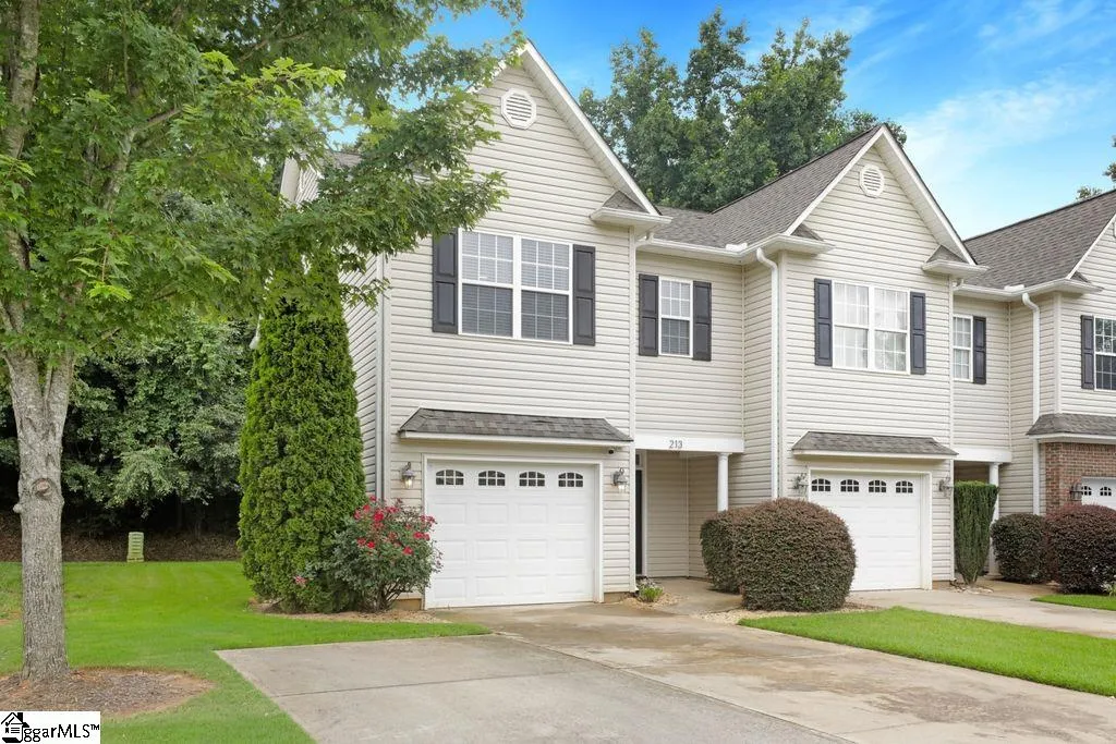 Property image 3 at 213 Biddeford Place, Greenville, SC 29609