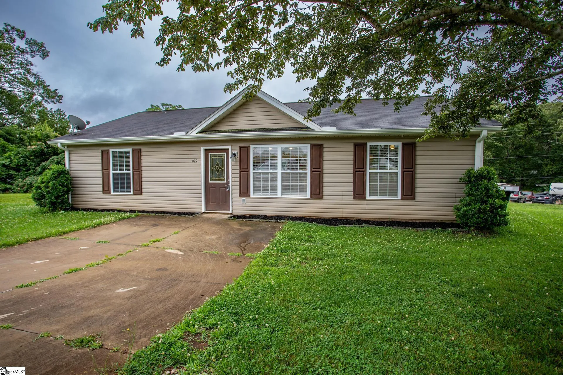 109 Pierre Court