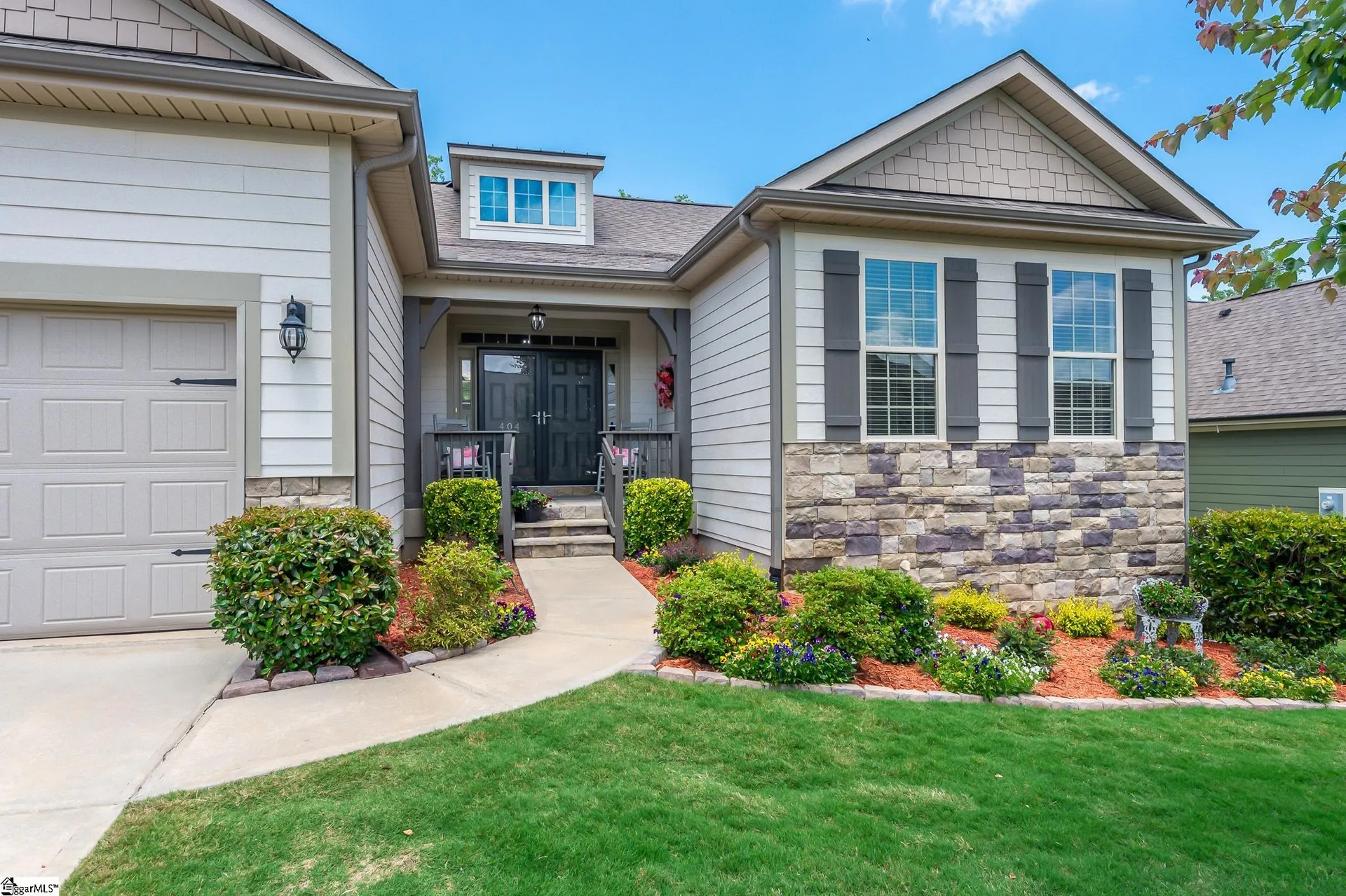 Property image 3 at 404 Woodland Oaks Court, Simpsonville, SC 29681