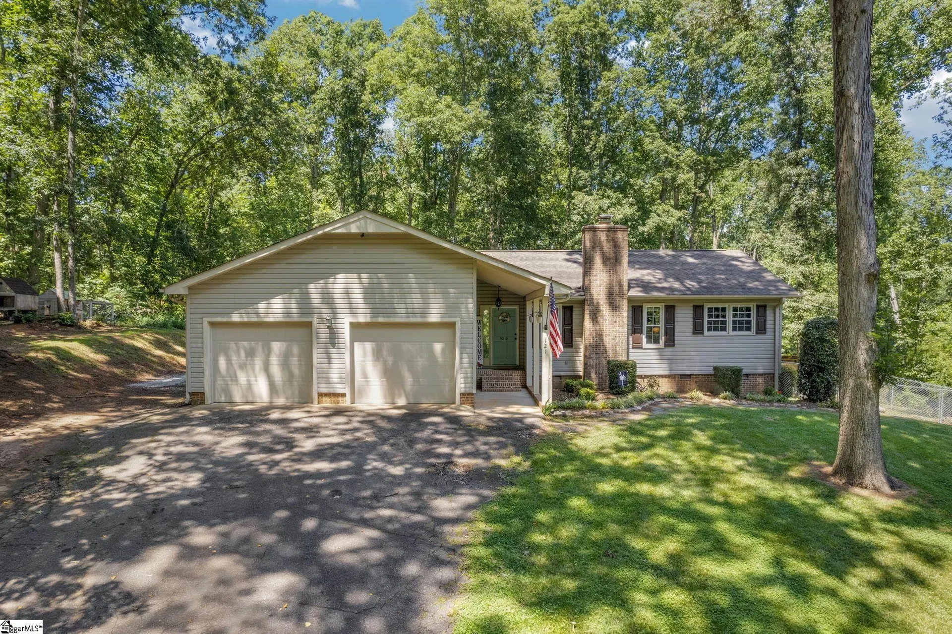 Property image 2 at 121 Spring Valley Road, Pickens, SC 29671