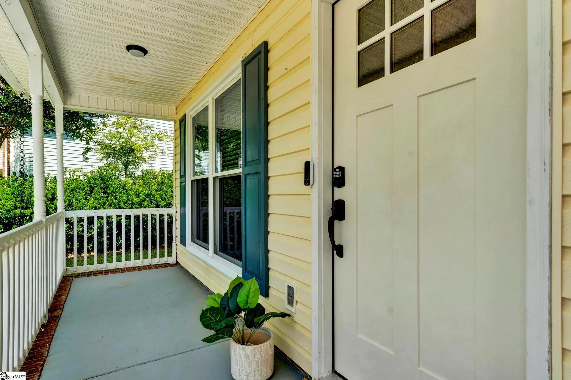 Property image 3 at 221 Twin Falls Drive, Simpsonville, SC 29680