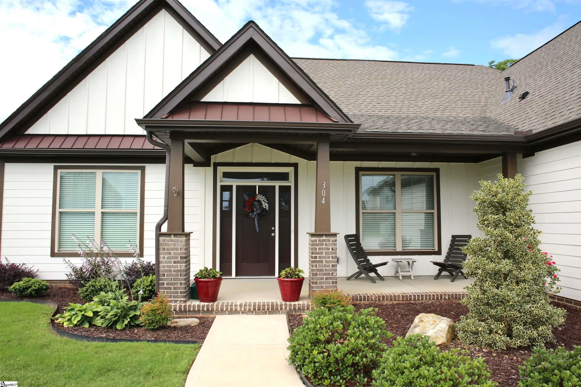 Property image 2 at 304 Charney Lane, Greer, SC 29651