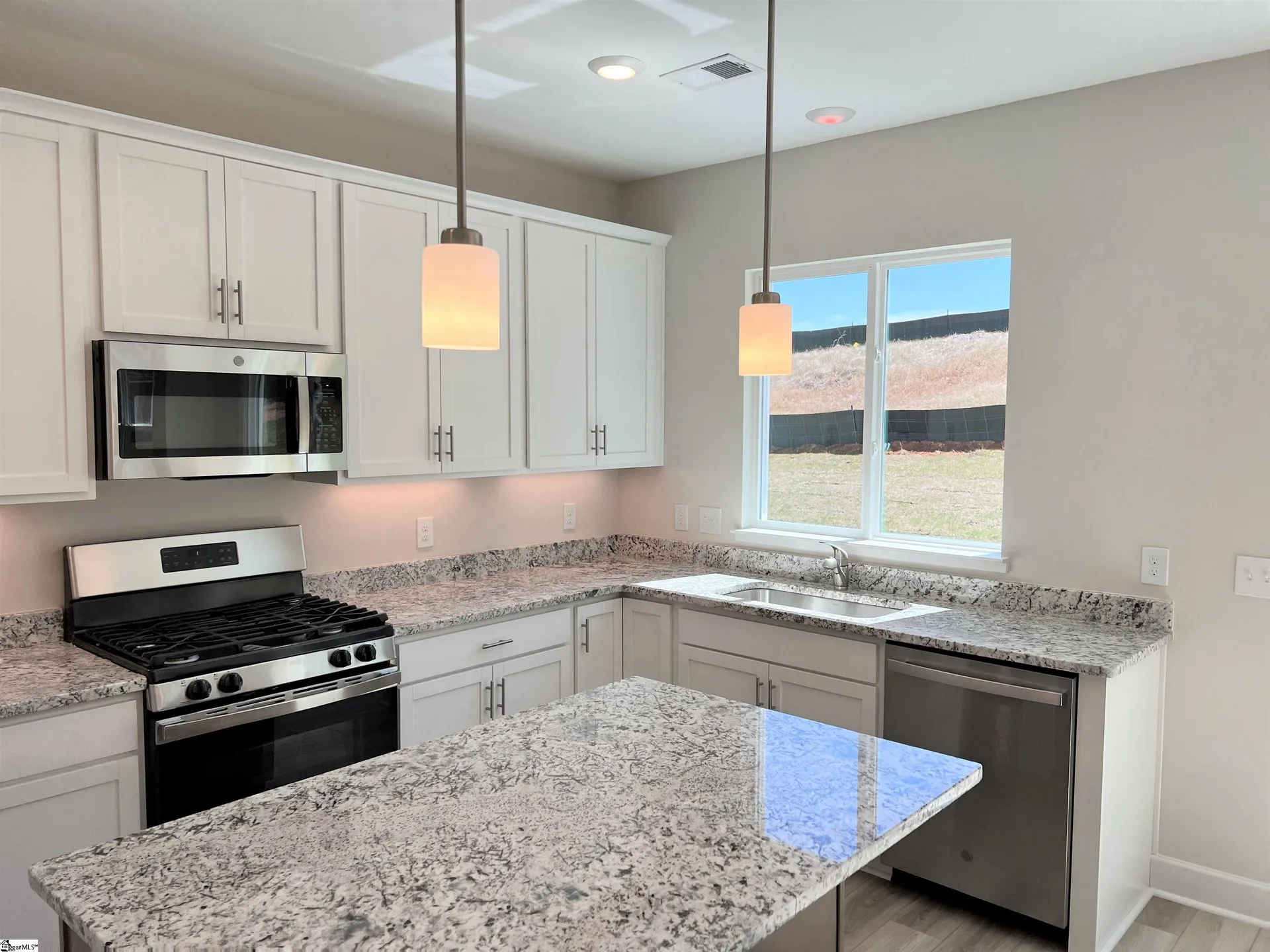 Property image 4 at 25 Callen Oak Way, Greenville, SC 29607