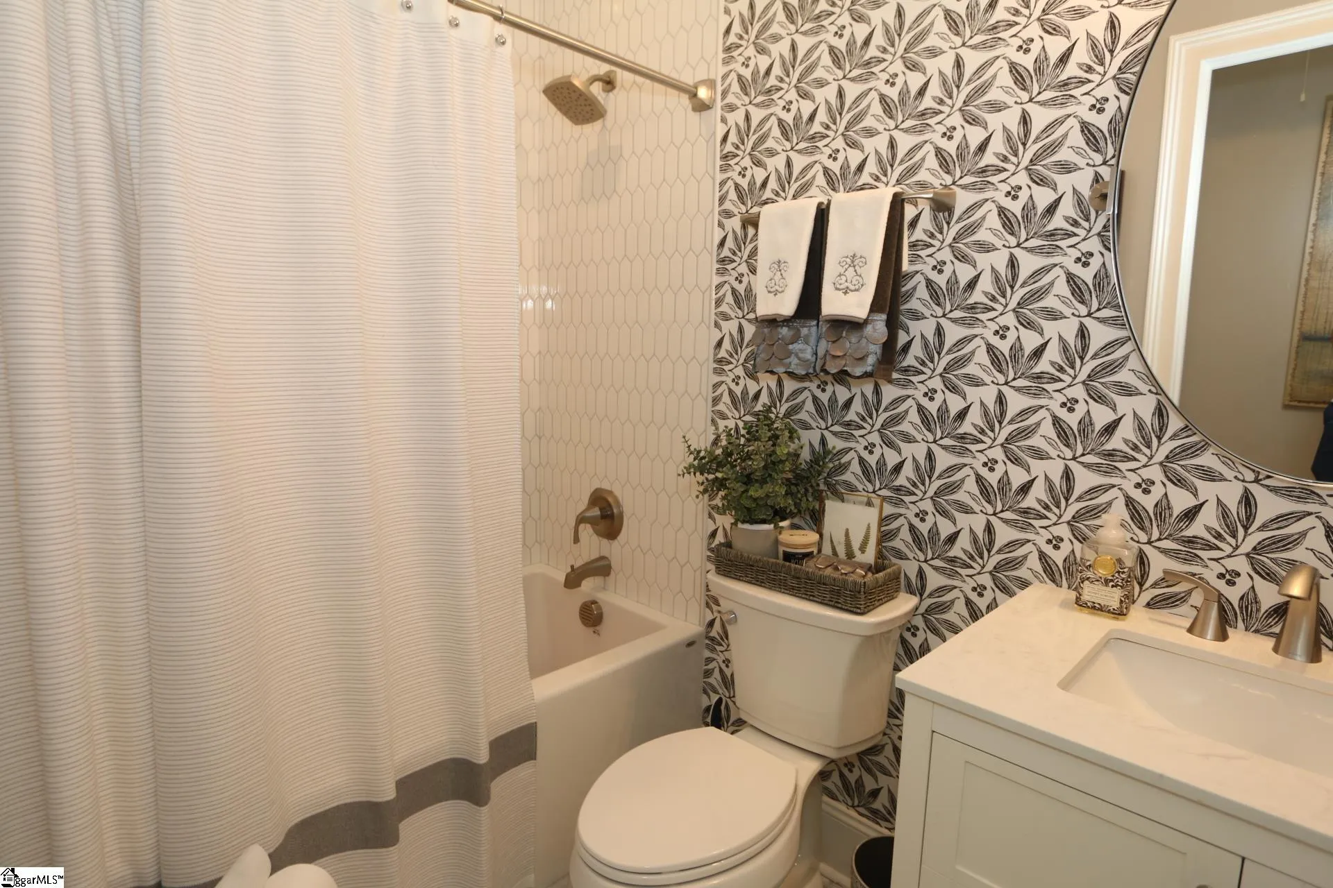 Property image 4 at 301 Galeton Court, Greer, SC 29651