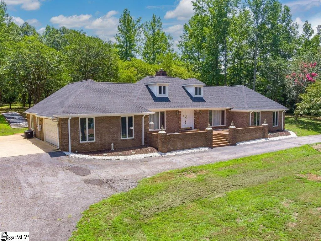 202 Woodlake Drive