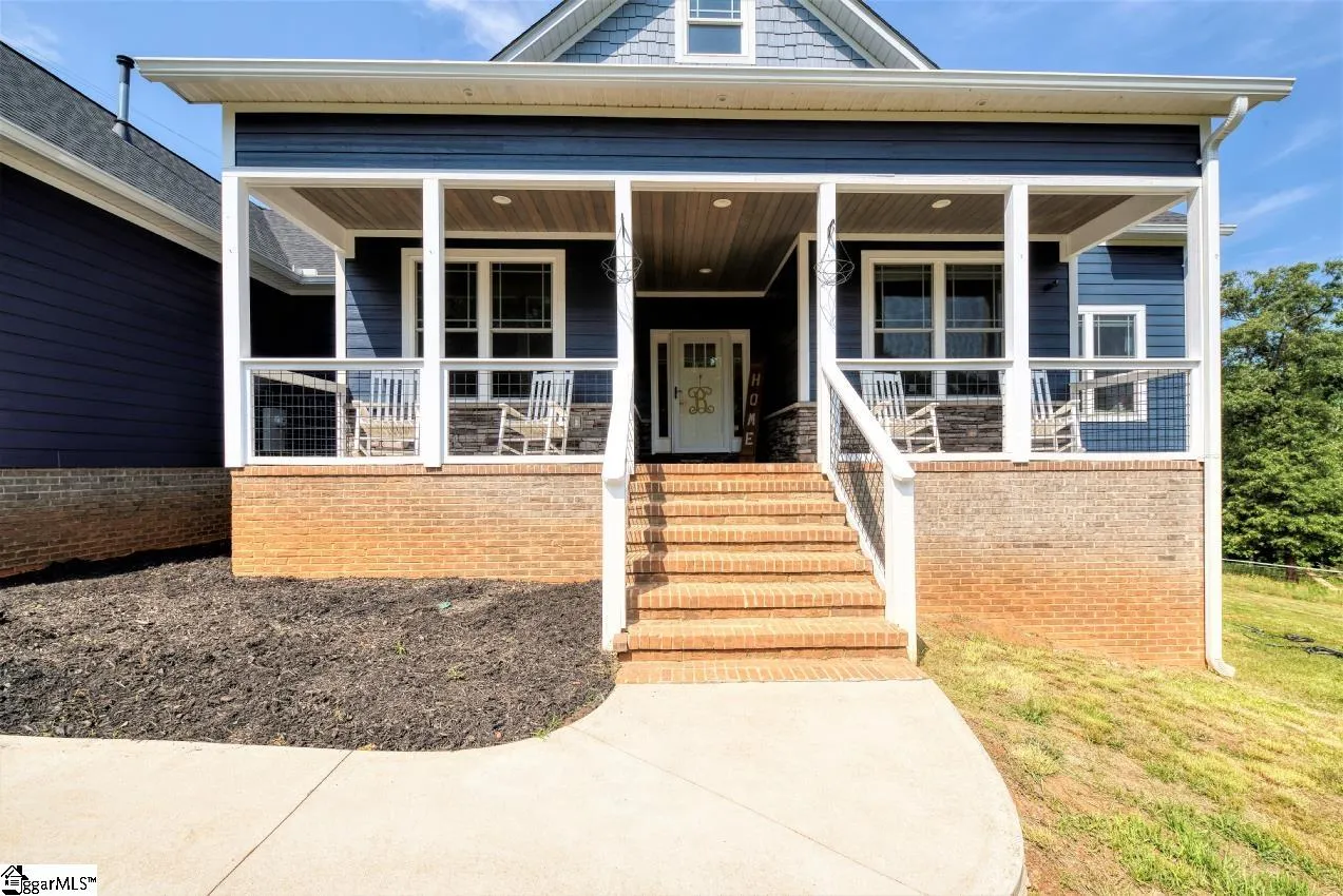 Property image 2 at 9 Lake Farm Court, Travelers Rest, SC 29690