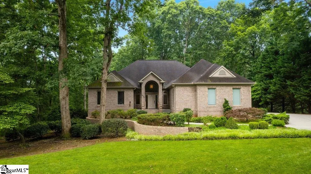 602 Red Maple Way
