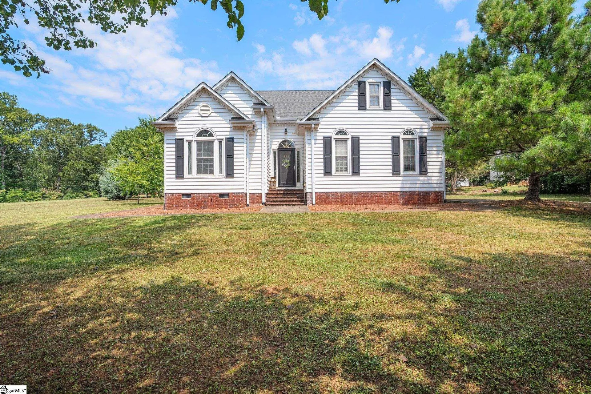 203 Westview North