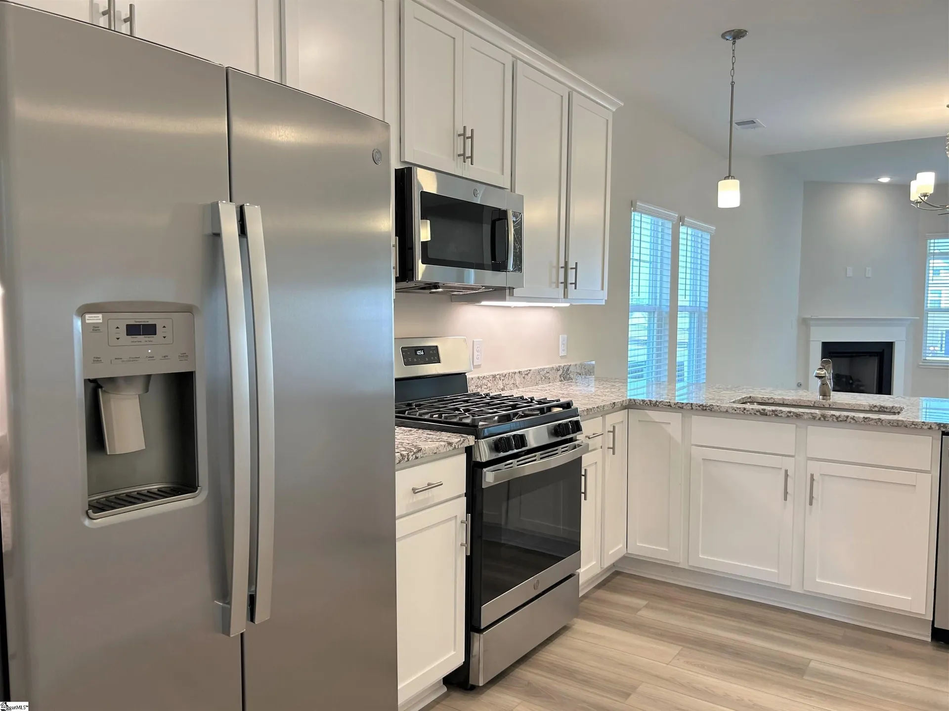 Property image 3 at 301 Hollenbeck Place, Greenville, SC 29607
